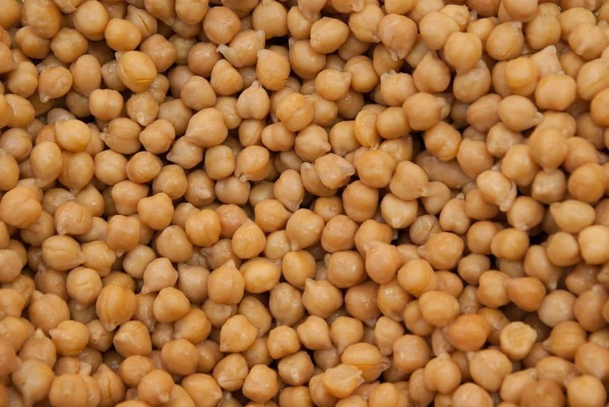 chickpeas 1882839 1280 scaled